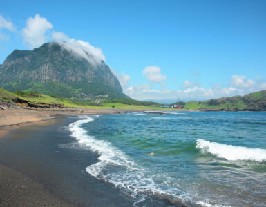 Гора Санбангсан