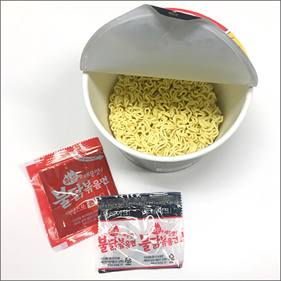 Ramyeon Big Bowl со вкусом острой курицы
