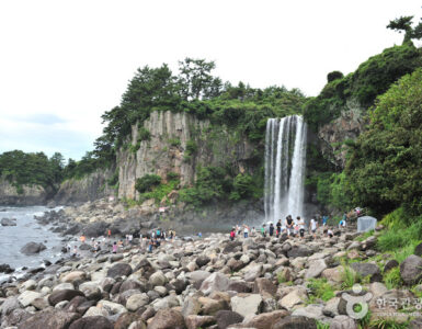 Водопад Чонбан