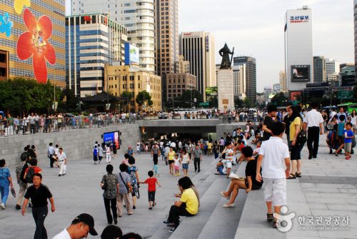 Gwanghwamun plaza