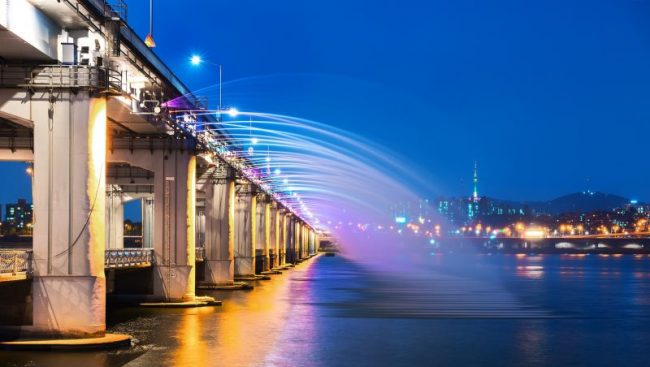 Banpo Bridge Rainbow Fountain Banpo Bridge Rainbow Fountain