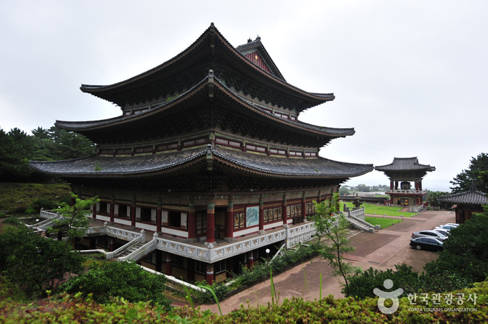 Храм Якчеонса