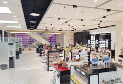 Cosmetic Store