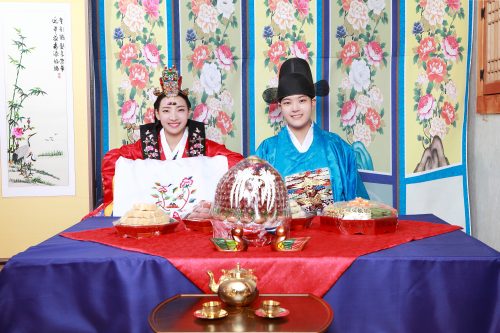 Hanbok Wedding Cafe