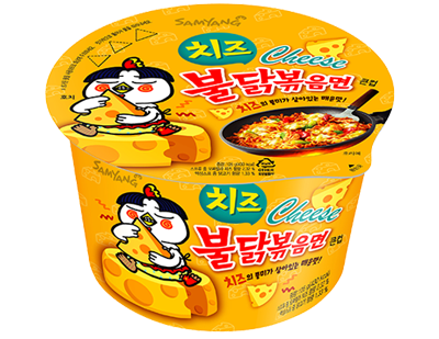 Большая миска с сыром рамён со вкусом острой курицы