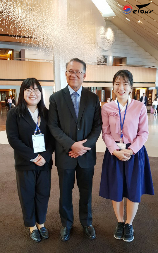 The mayor of Kuala Lumpur, Tan Sri Datuk Seri Haji Mhd Amin Nordin bin Abdul Aziz visited Seoul mayor, Park Won-Soon, to talk about mutual cooperation between the two cities on 16th Sept 2018 at 10:20AM KST. On 17th and 18th, Amin Nordin used private tour services from Etourism, but the pictures of him taking the tour are not open to the public as he wished to be kept as private.