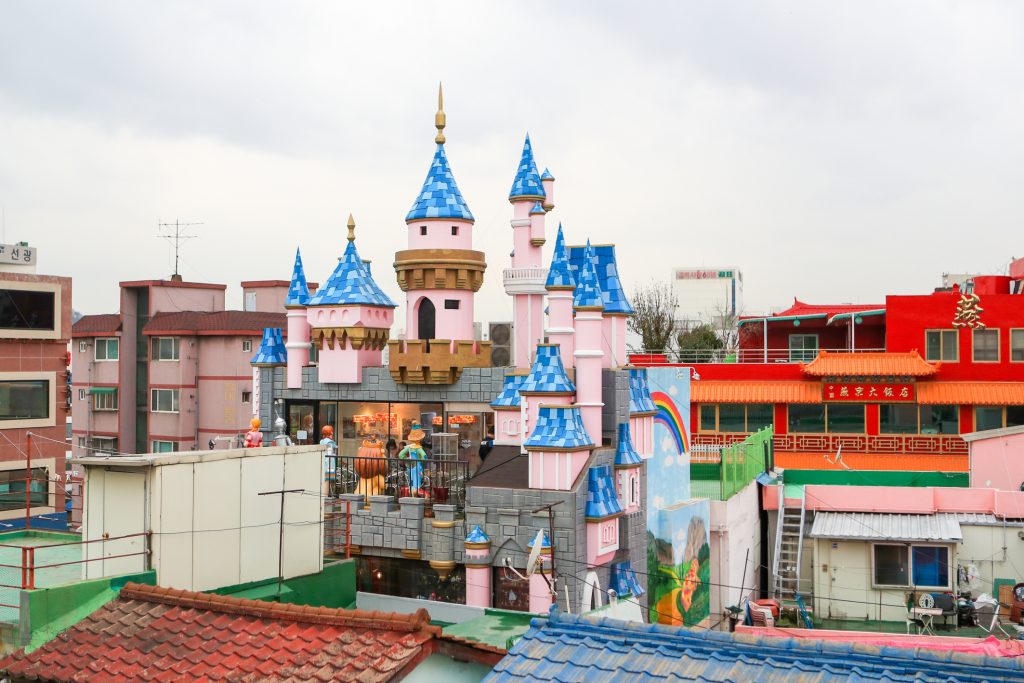 Сказочная деревня-1