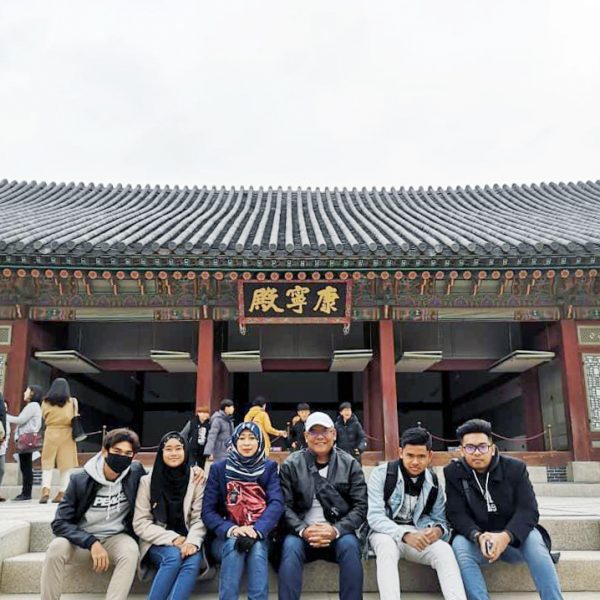 03/24-27 Korea Travel from Malaysia Family