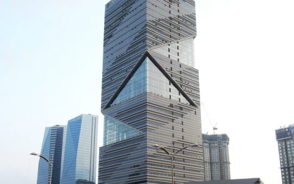 G-Tower