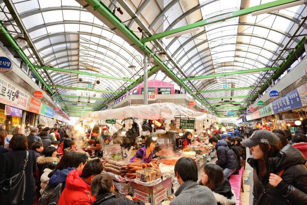 Gwangjang traditional market