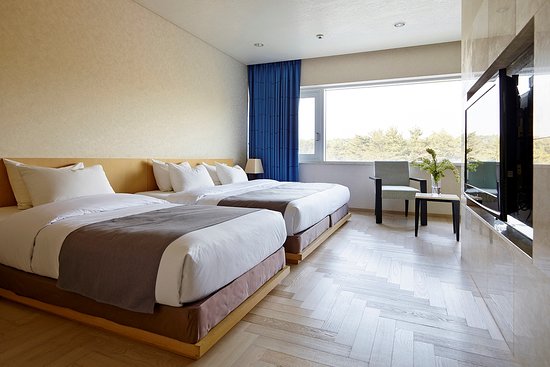 Gyeongju Suites Hotel 1