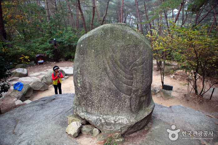 Gyeongju namsan hiking tour