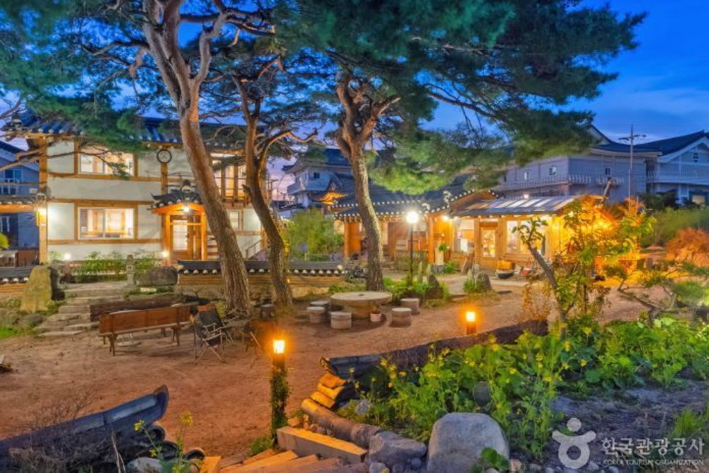 Bulguksa Hanok Farm Stay