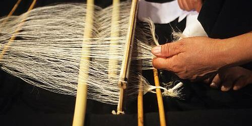 Weaving of Mosi