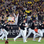 LG Twins