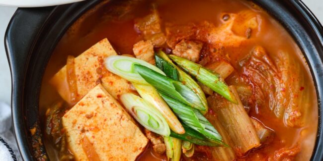 Kimchi jjigae